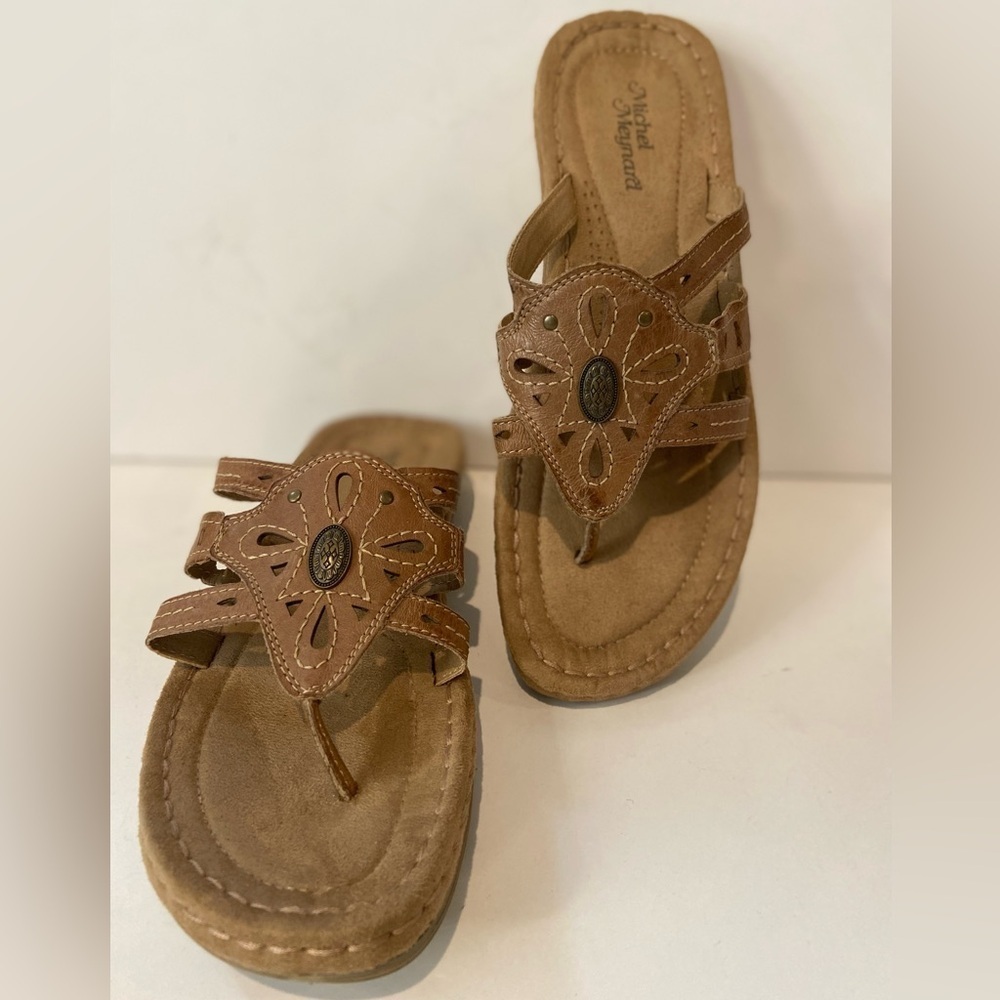 Michel Meynard~Comfy~Tan Leather~Cut-Out Triple Strap~Thong Wedge Sandal~Size 10